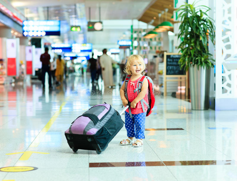 5 accesorios imprescindibles para viajar con bebés - El blog de mi bebe