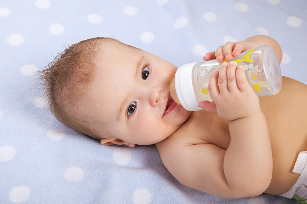 Trucos Para Que El Bebé Acepte El Biberón El Blog De Mi Bebe